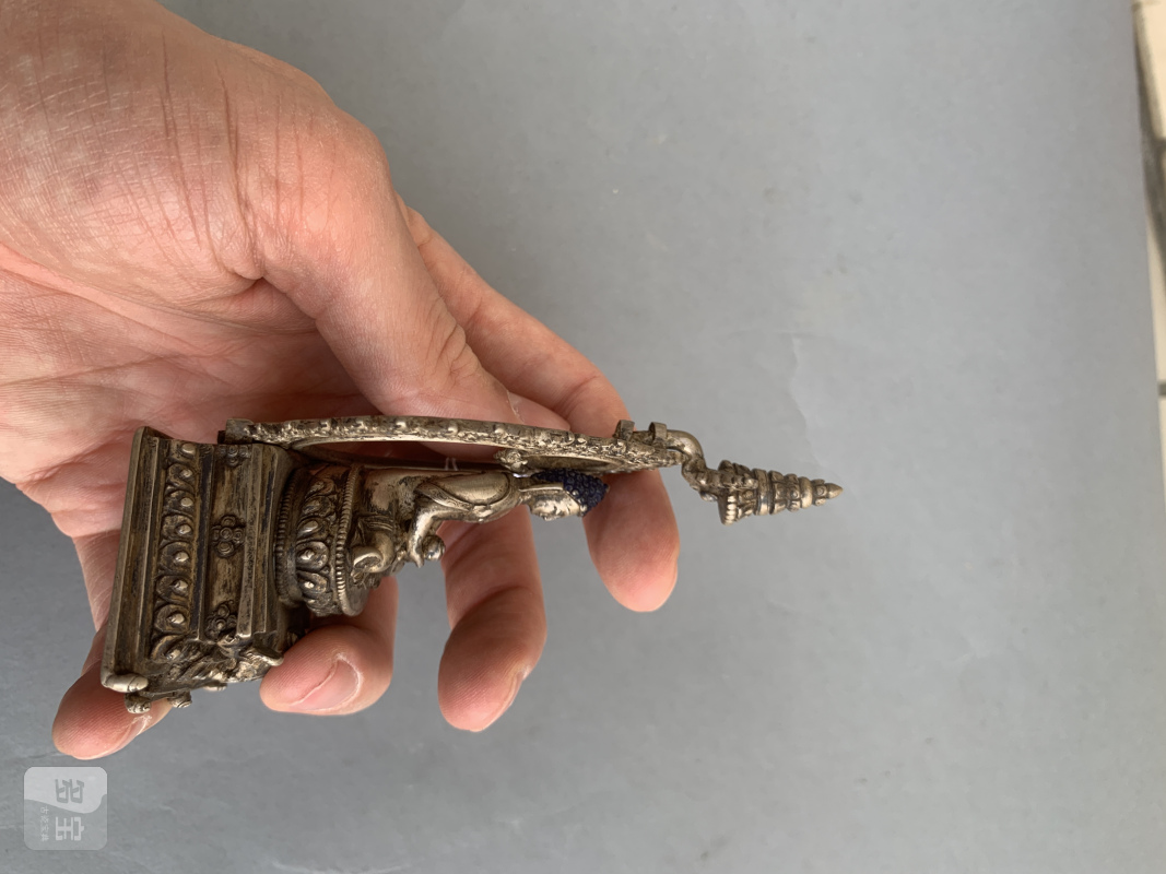 a silver figure of Buddha Shakyamuni - 图7